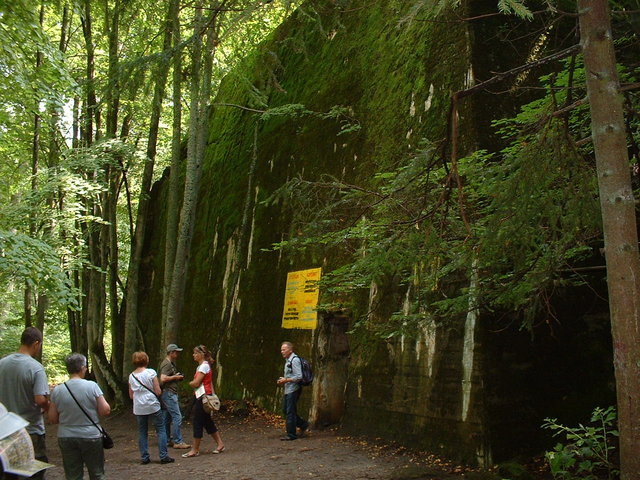 Guests' Bunker - Wolf's Lair