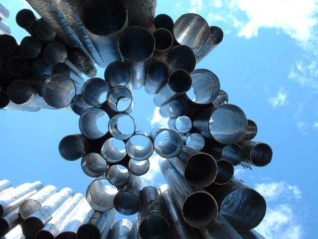 Sibelius monument looking up - Hesinki